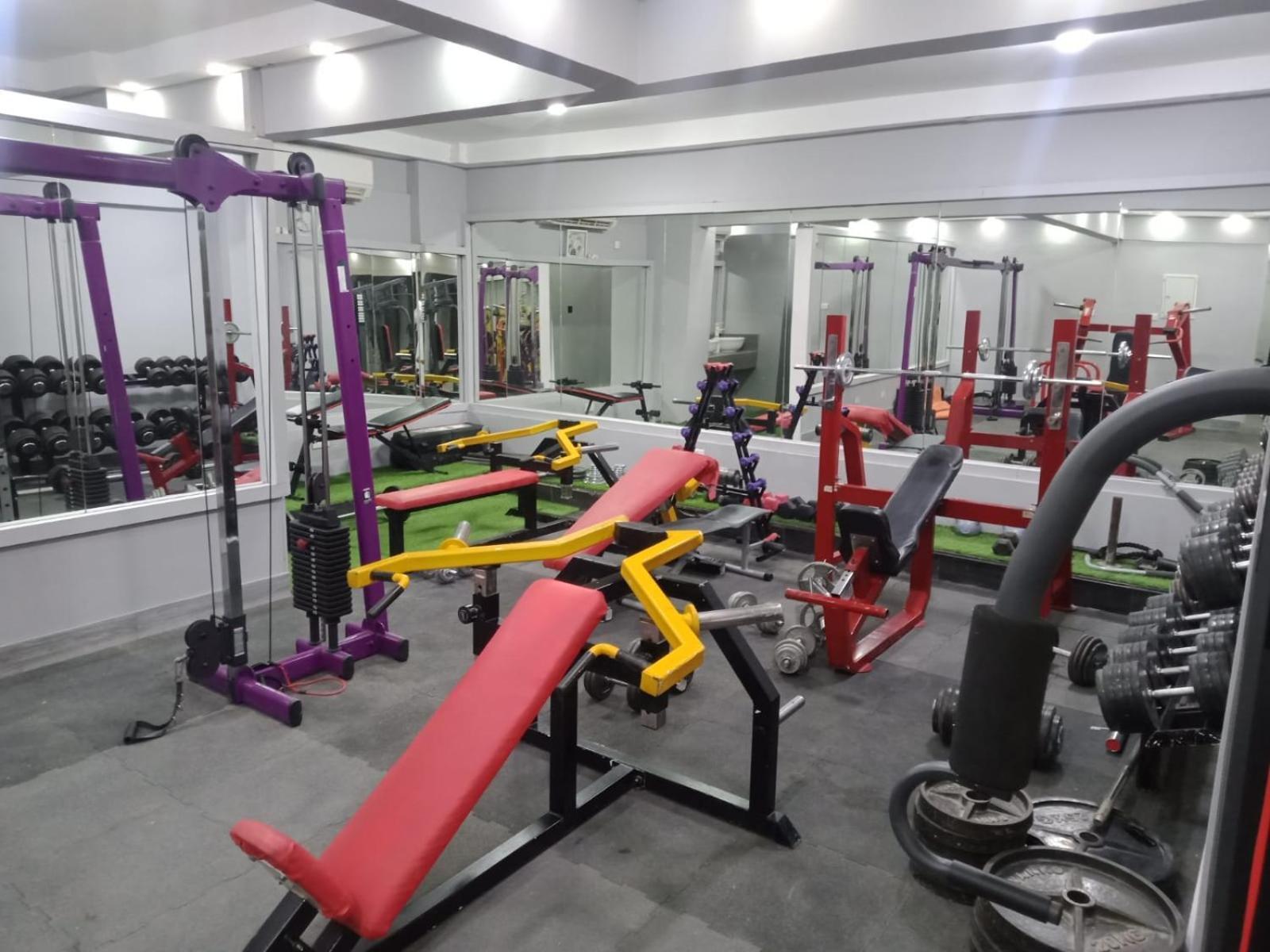 Al Hussam Hotel Apartments Rusayl Extérieur photo