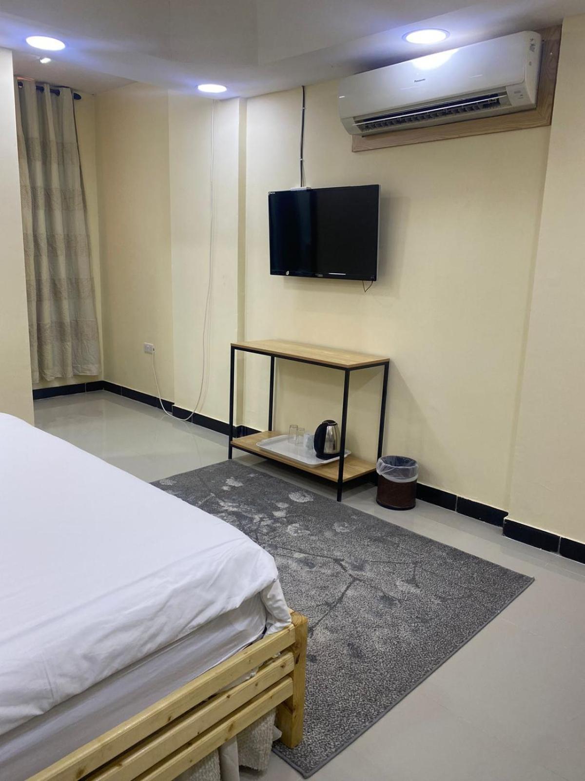 Al Hussam Hotel Apartments Rusayl Extérieur photo
