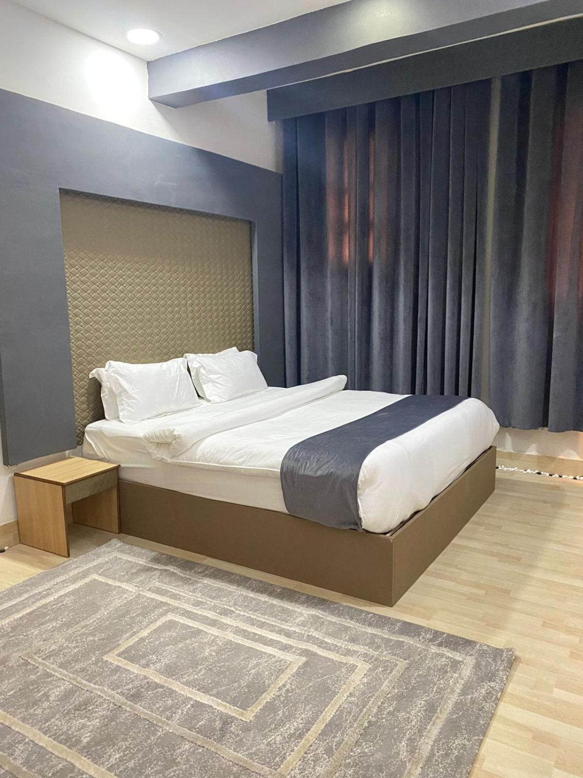 Al Hussam Hotel Apartments Rusayl Extérieur photo