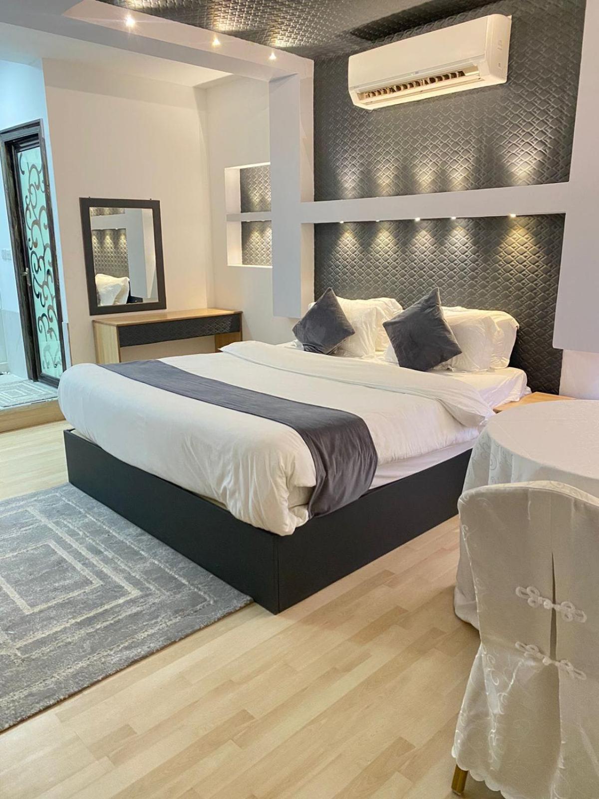 Al Hussam Hotel Apartments Rusayl Extérieur photo